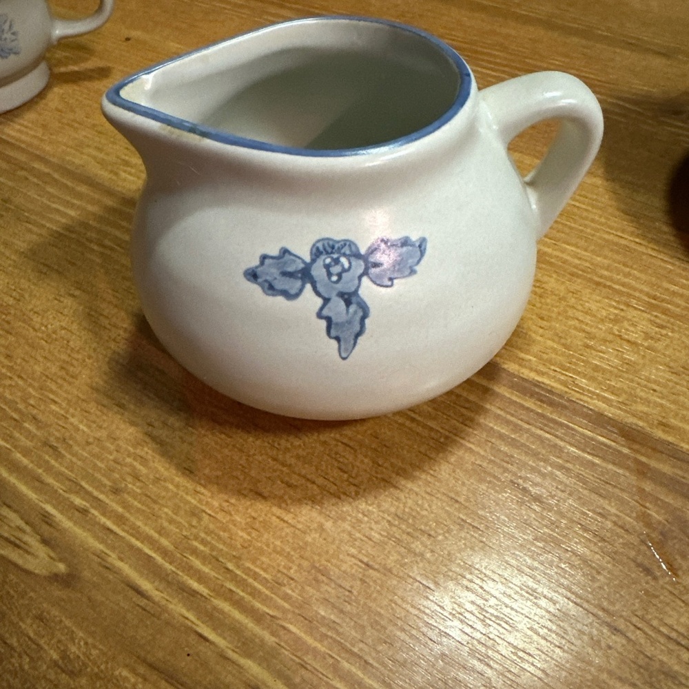 Pfaltzgraff Yorktowne Vintage Stoneware